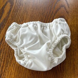 Reusable swim diaper